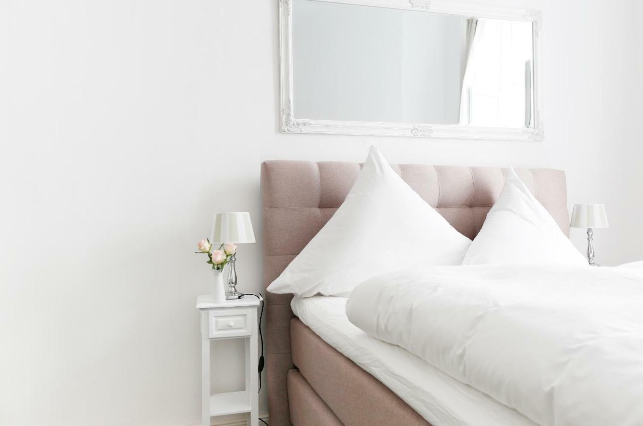 ברלין Droy By Rockchair Apartments L Superhost Status L 2 Bedroom Boxspringbeds Next To Center "Kurfuerstendamm" - Cozy Family & Business Flair Welcomes You! מראה חיצוני תמונה